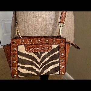 Michael Kors mini crossbody